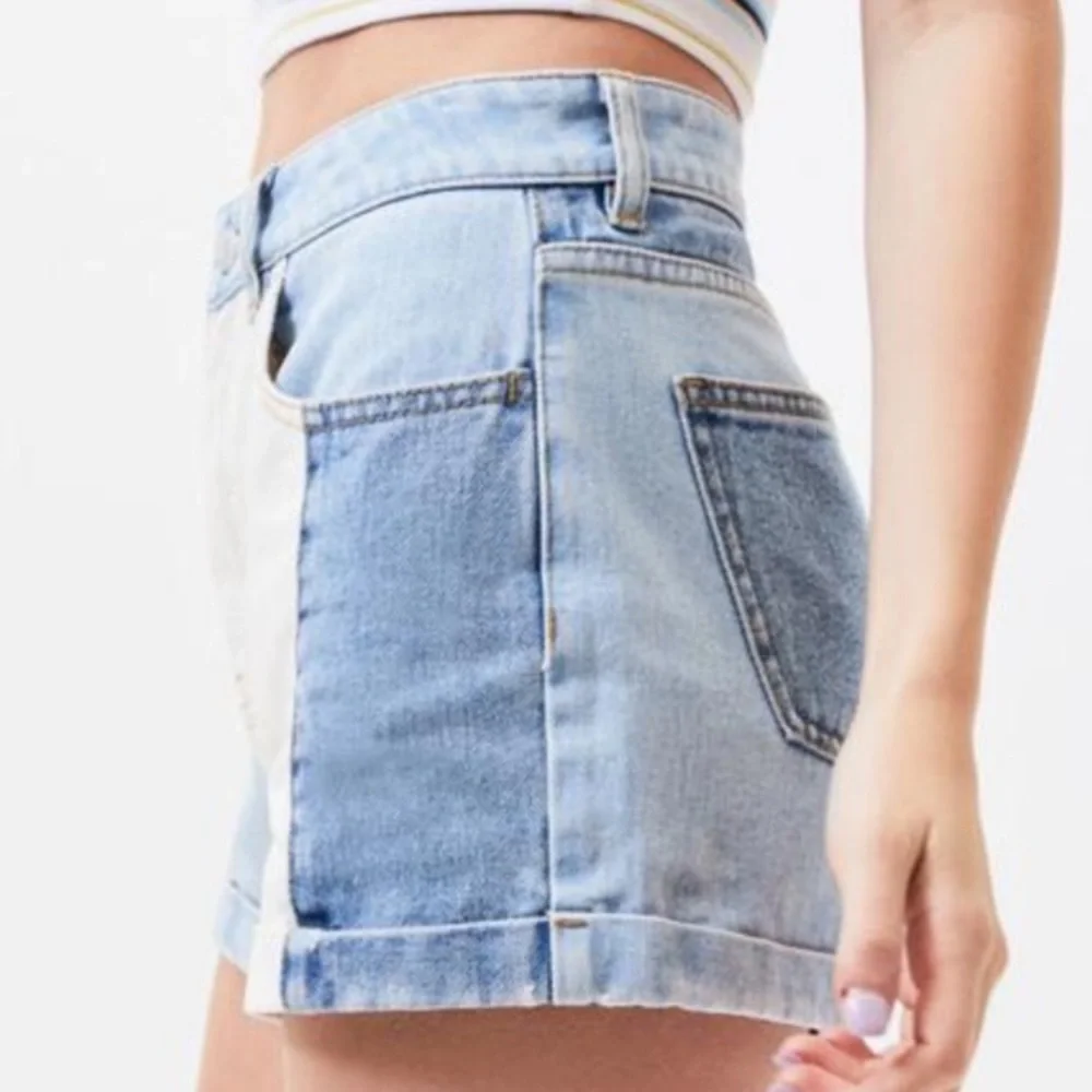PACSUN Shorts - Picture 3 of 6